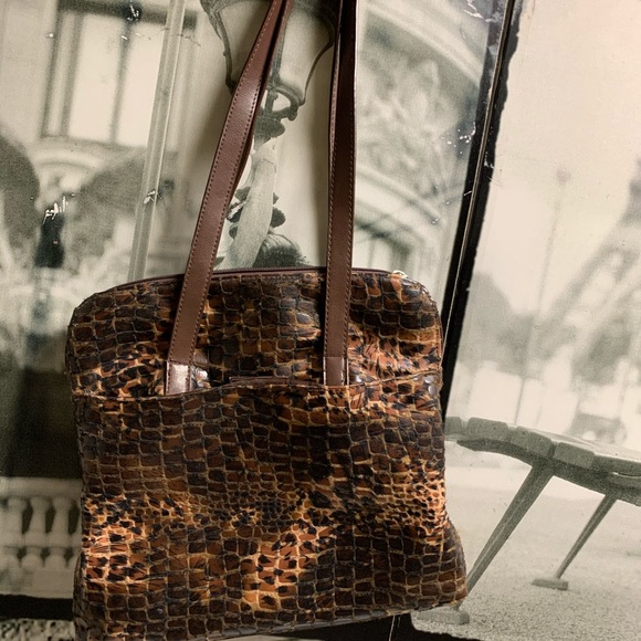 Chateau Handbags - Chateau Handbag purse